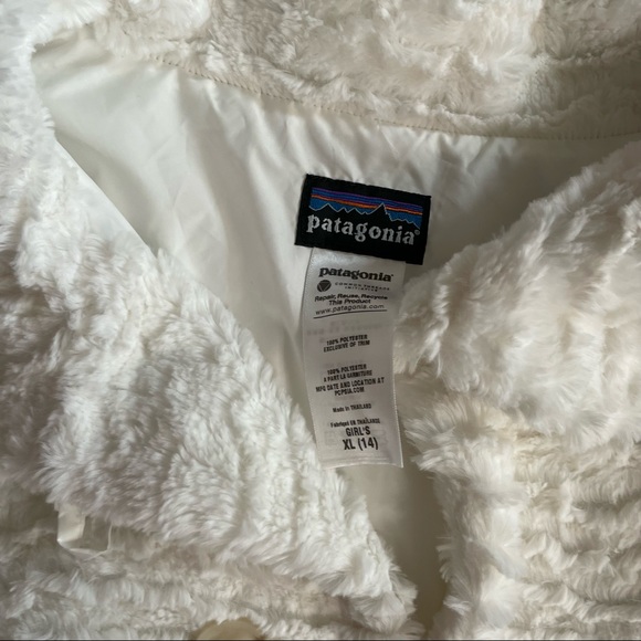 ✨ PATAGONIA WHITE FLUFFY JACKET - Picture 9 of 11